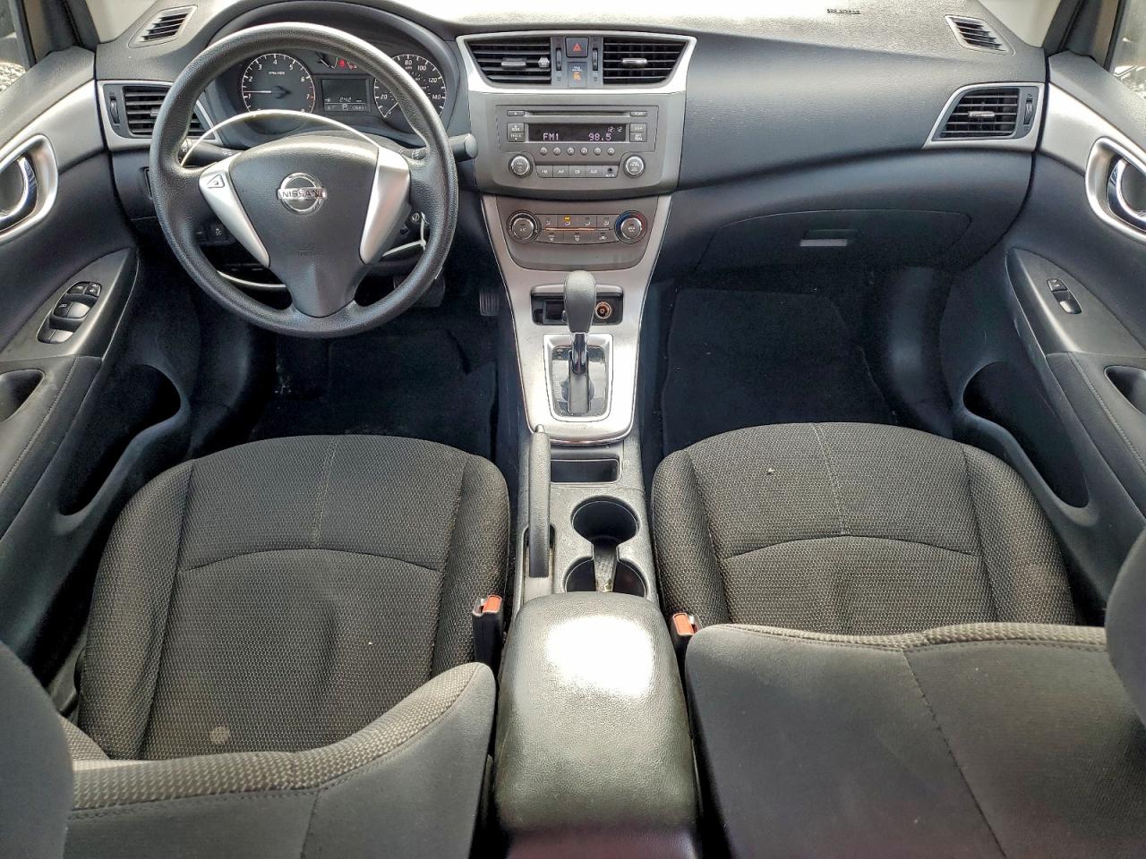 2013 NISSAN SENTRA S photo 22