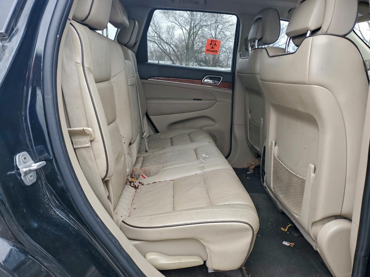 2012 JEEP GRAND CHEROKEE OVERLAND photo 31