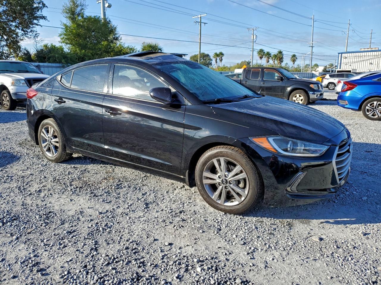 2018 HYUNDAI ELANTRA SEL photo 4