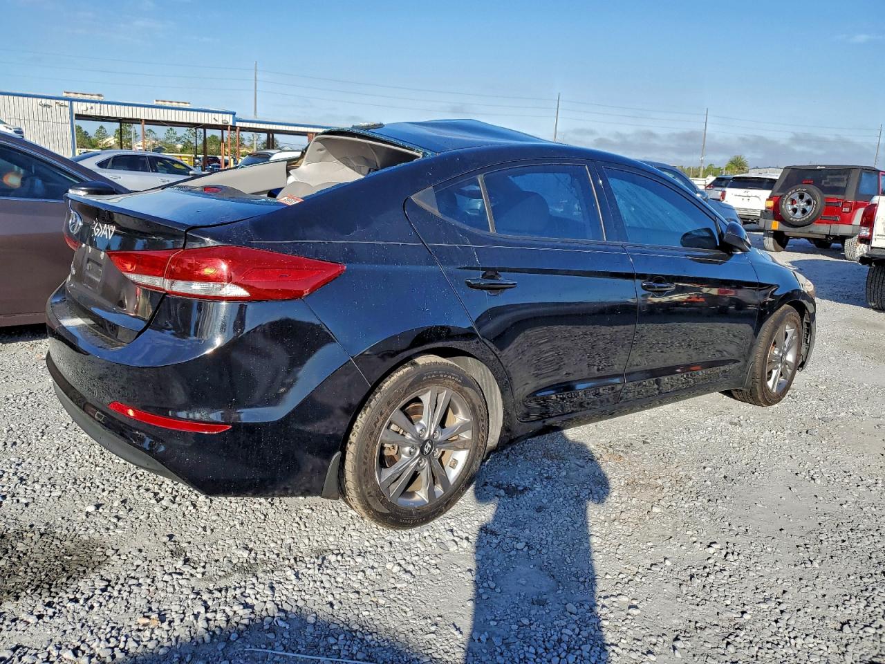 2018 HYUNDAI ELANTRA SEL photo 3