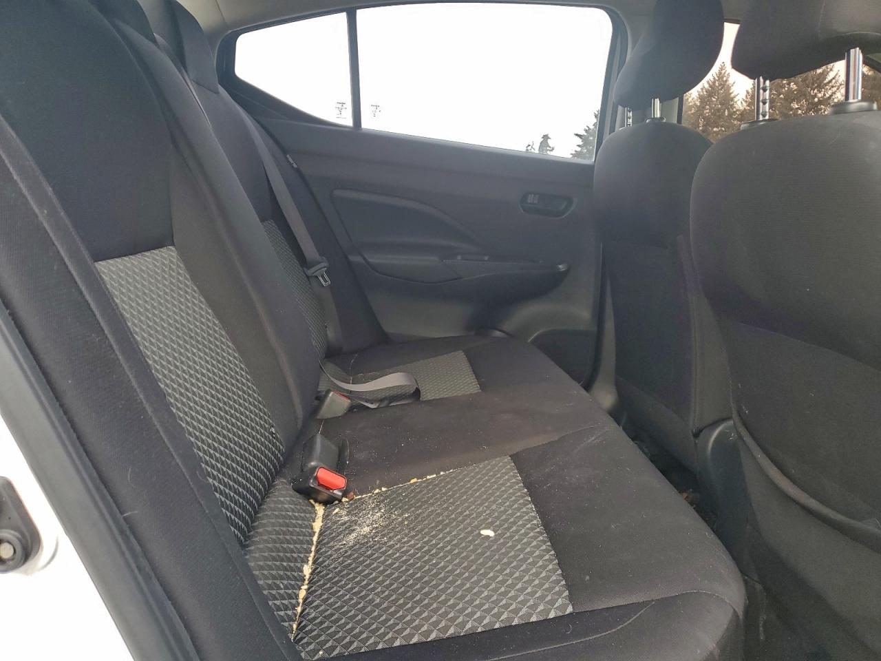 2020 NISSAN VERSA S photo 10