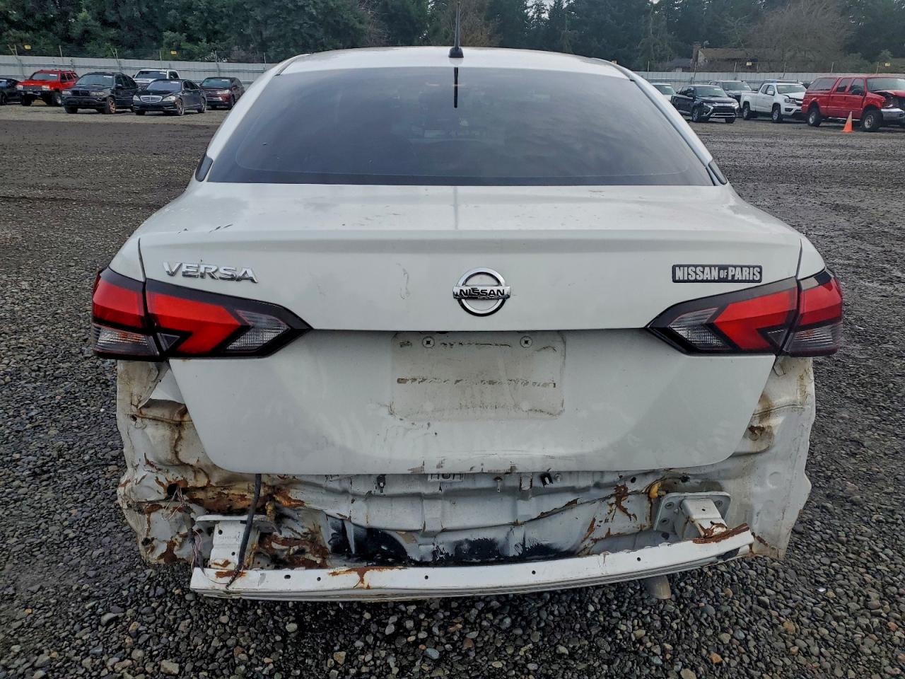 2020 NISSAN VERSA S photo 6