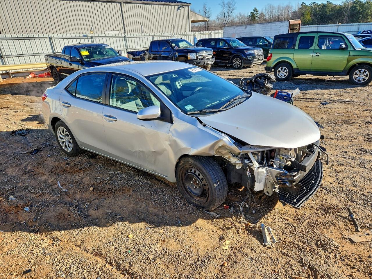 2019 TOYOTA COROLLA L photo 4