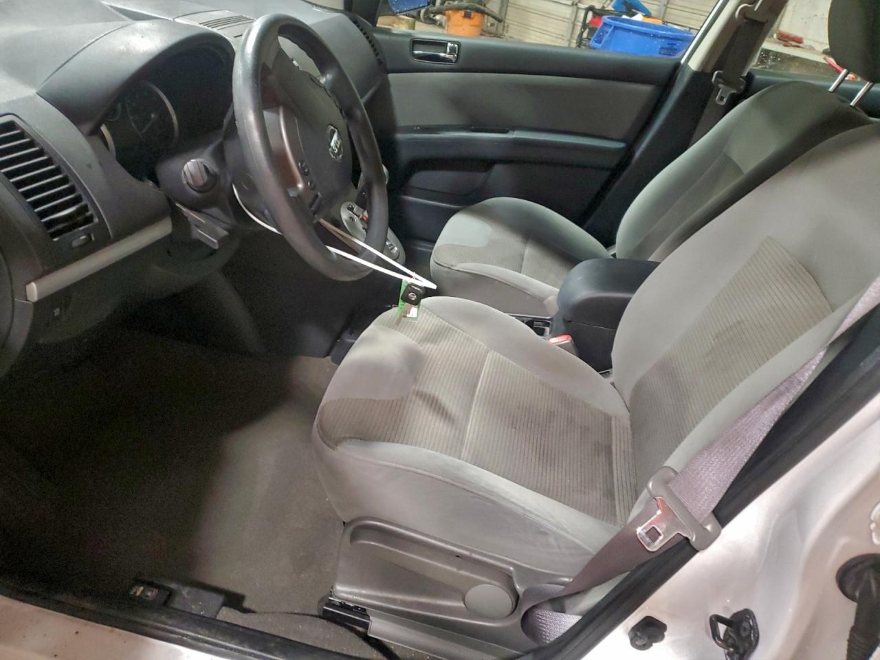 2011 NISSAN SENTRA 2.0 photo 7