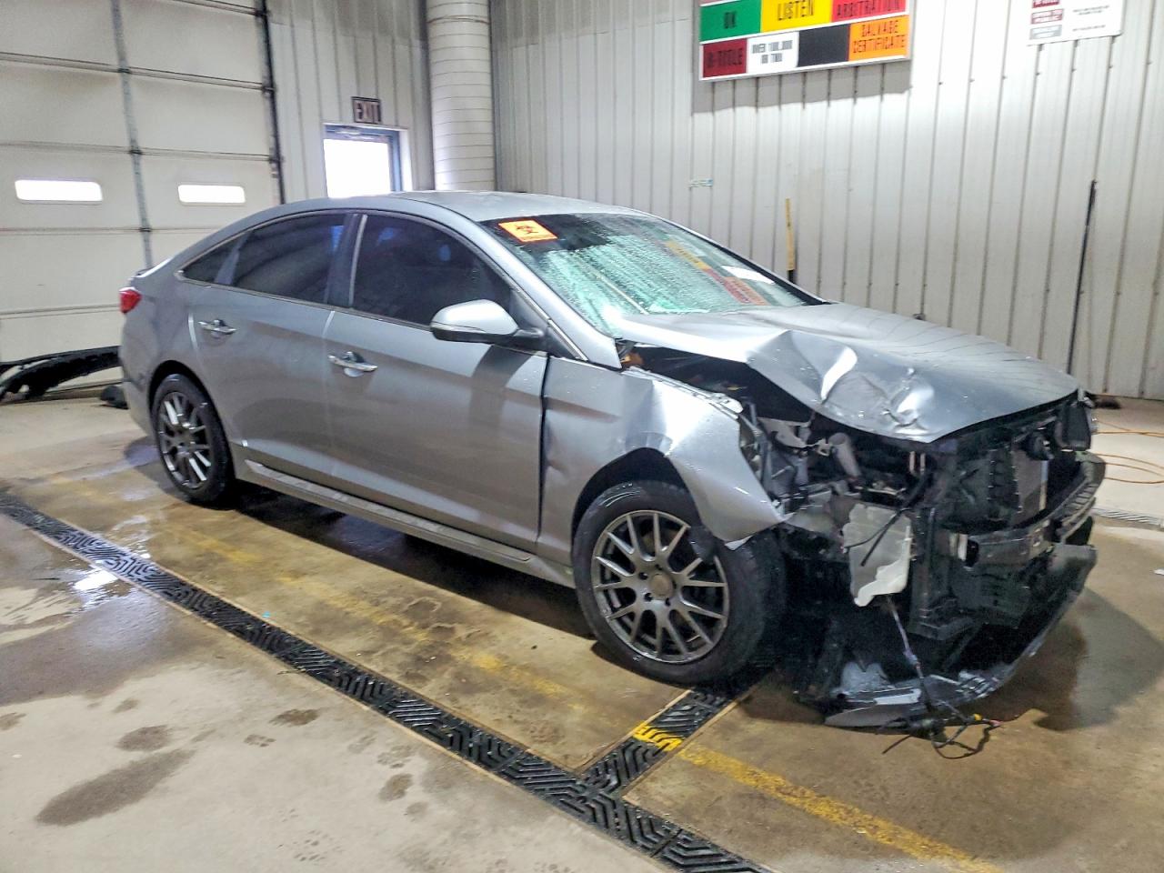 2015 HYUNDAI SONATA SPORT photo 4