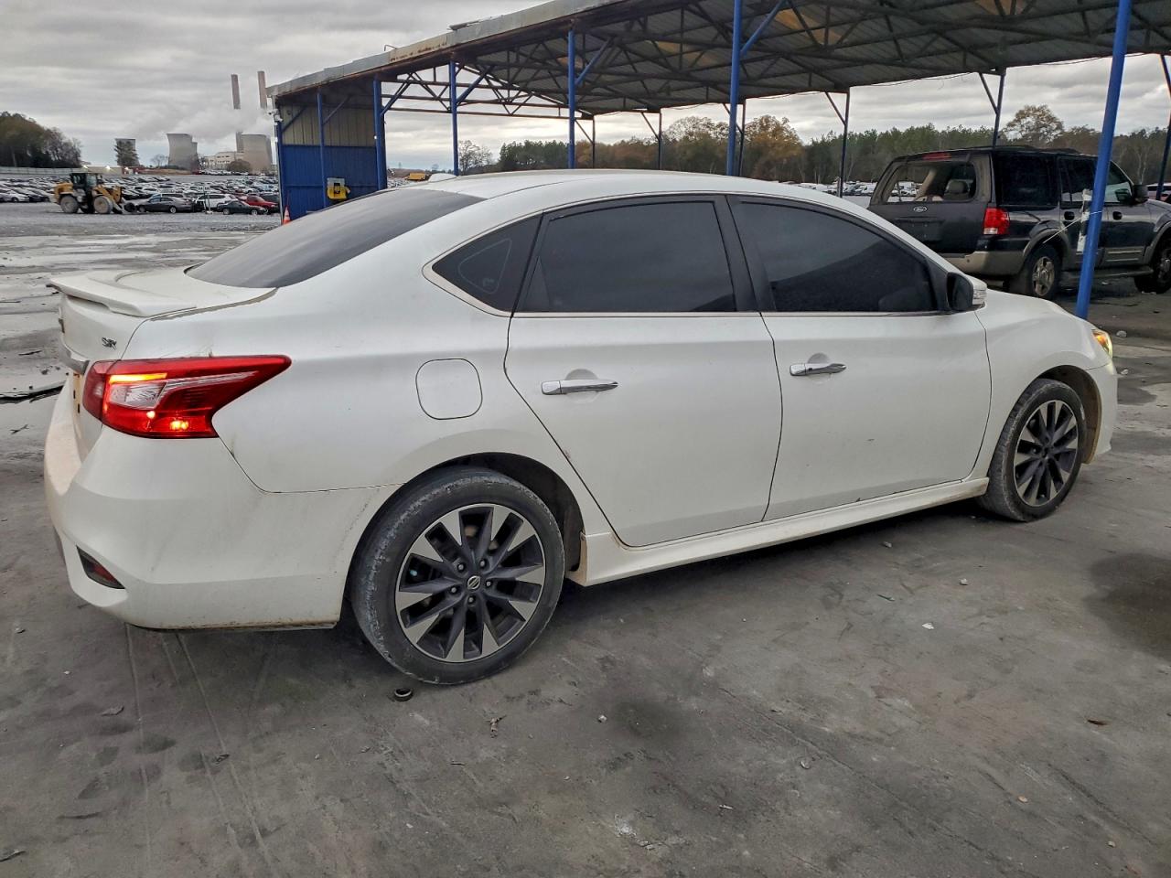2018 NISSAN SENTRA S photo 5