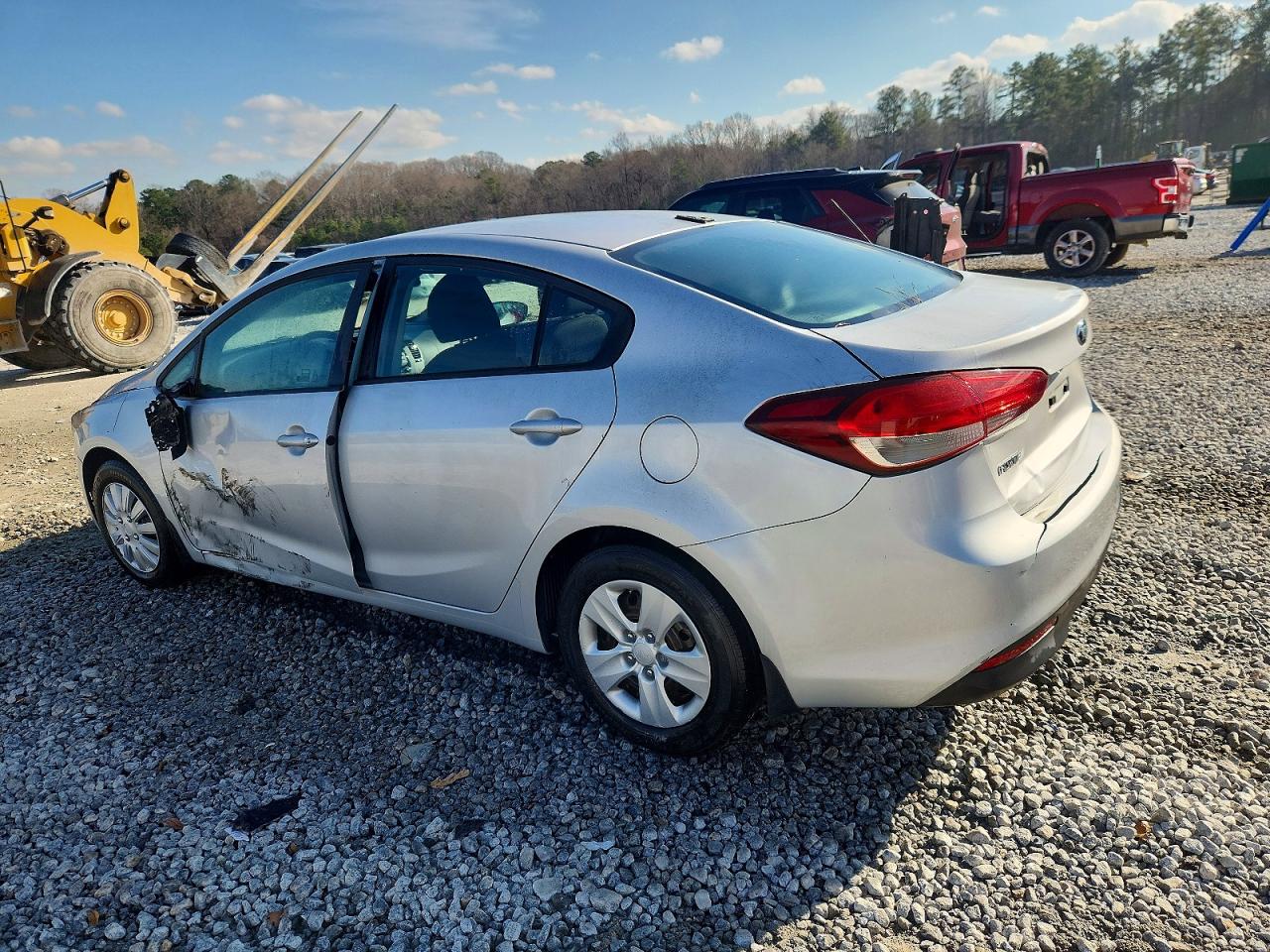 2017 KIA FORTE LX photo 5