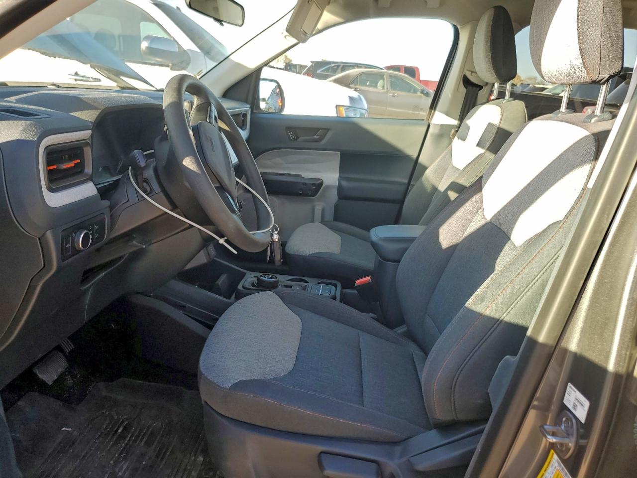2024 FORD MAVERICK XLT photo 19