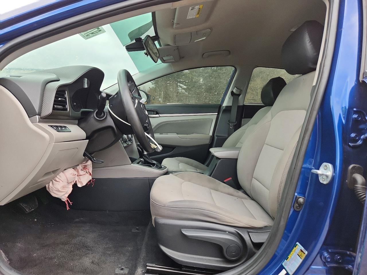 2019 HYUNDAI ELANTRA SEL photo 19