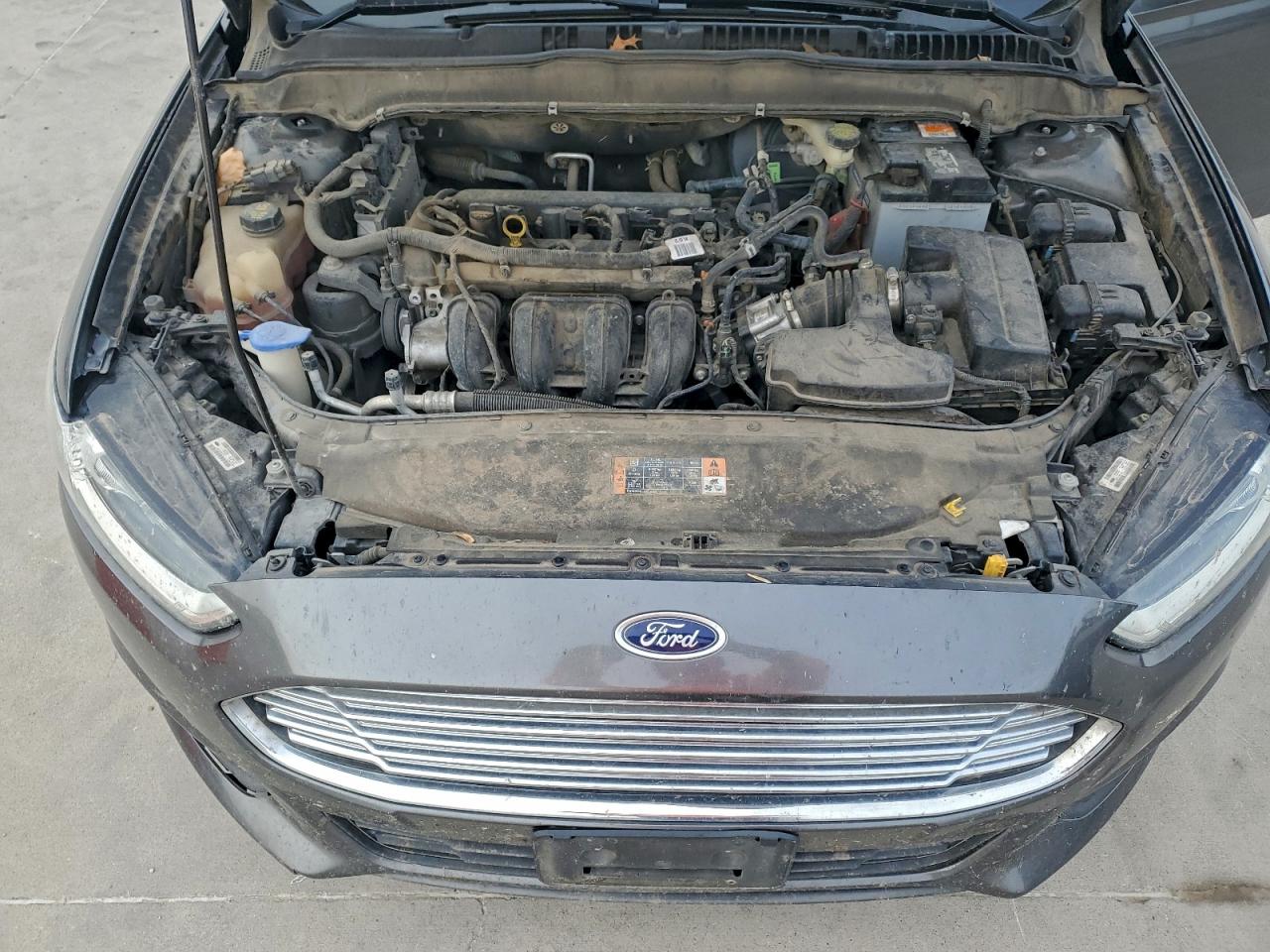 2016 FORD FUSION SE photo 21
