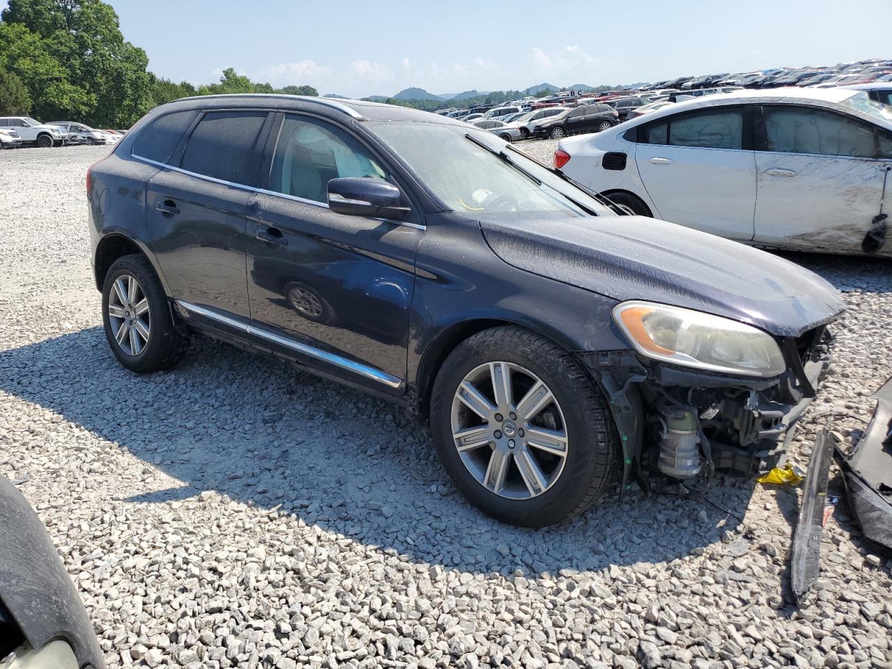 2016 VOLVO XC60 T6 PREMIER photo 10