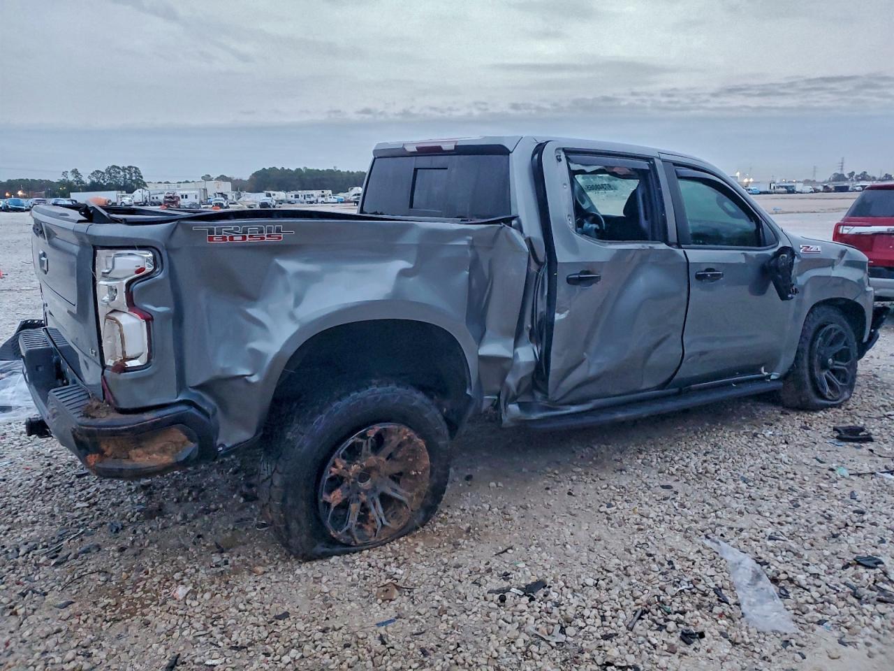 2021 CHEVROLET SILVERADO K1500 LT TRAIL BOSS photo 5