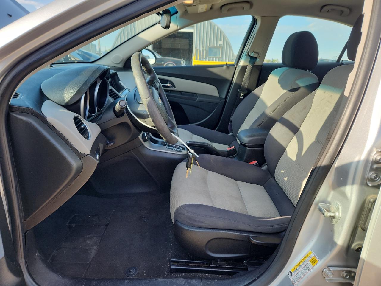 2013 CHEVROLET CRUZE LS photo 12