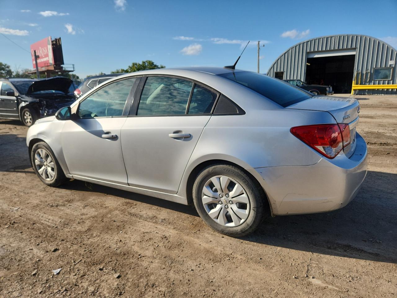 2013 CHEVROLET CRUZE LS photo 3