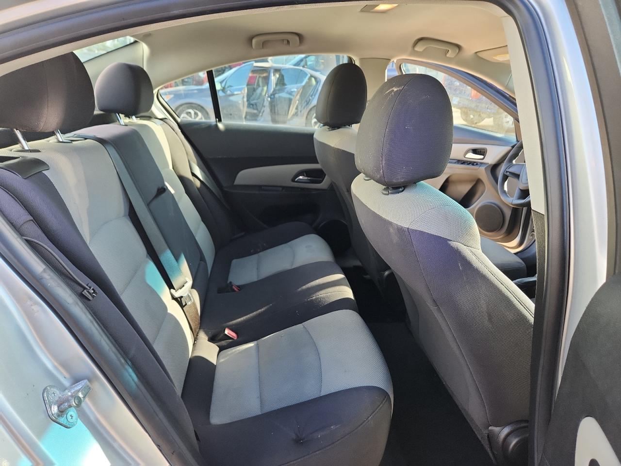2013 CHEVROLET CRUZE LS photo 18