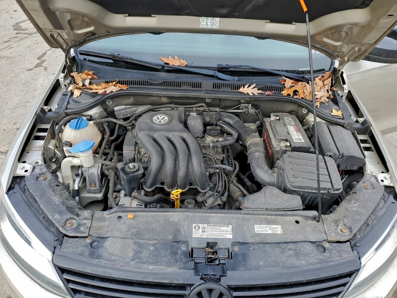 2013 VOLKSWAGEN JETTA BASE photo 21