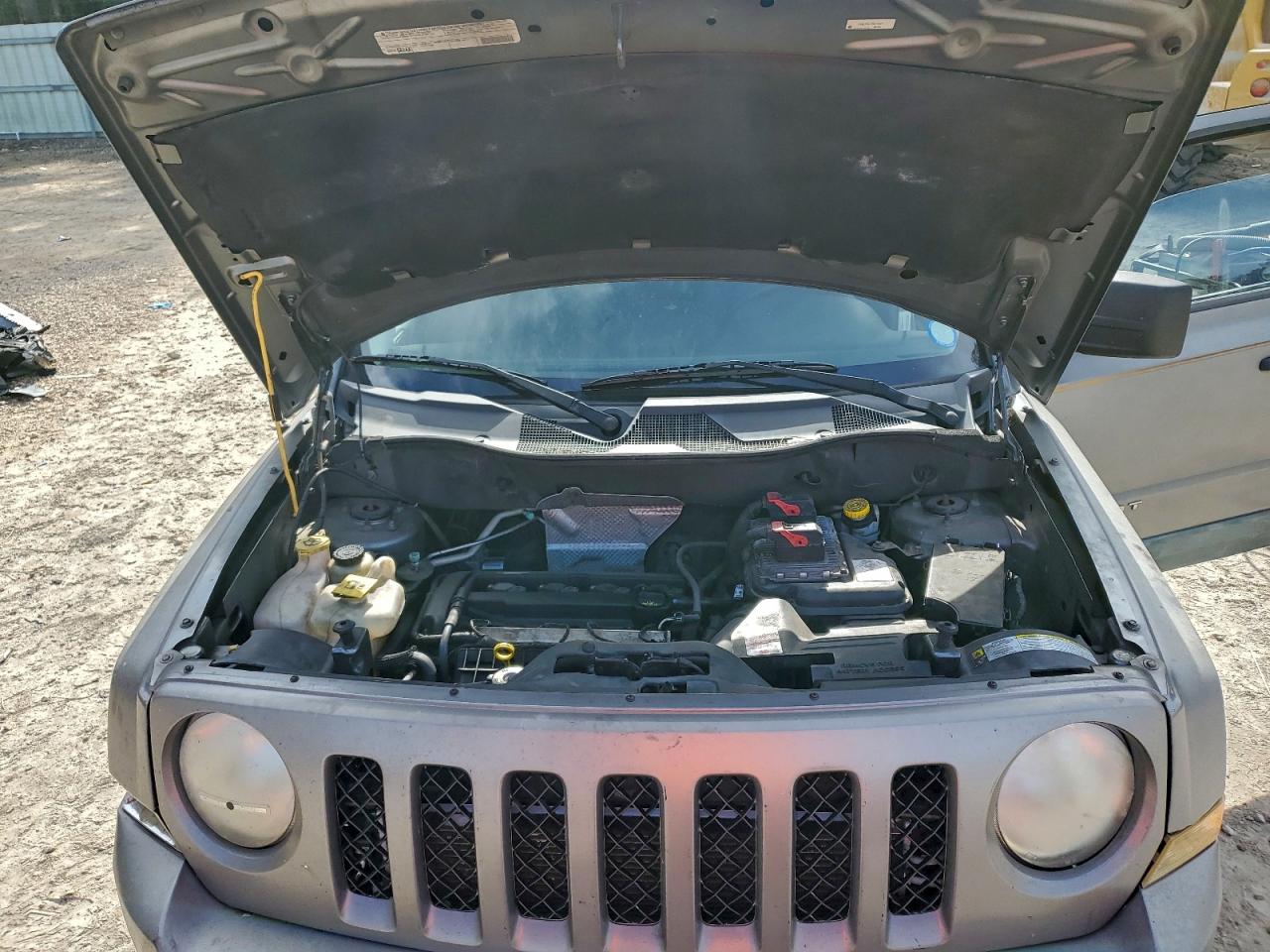 2012 JEEP PATRIOT SPORT photo 23