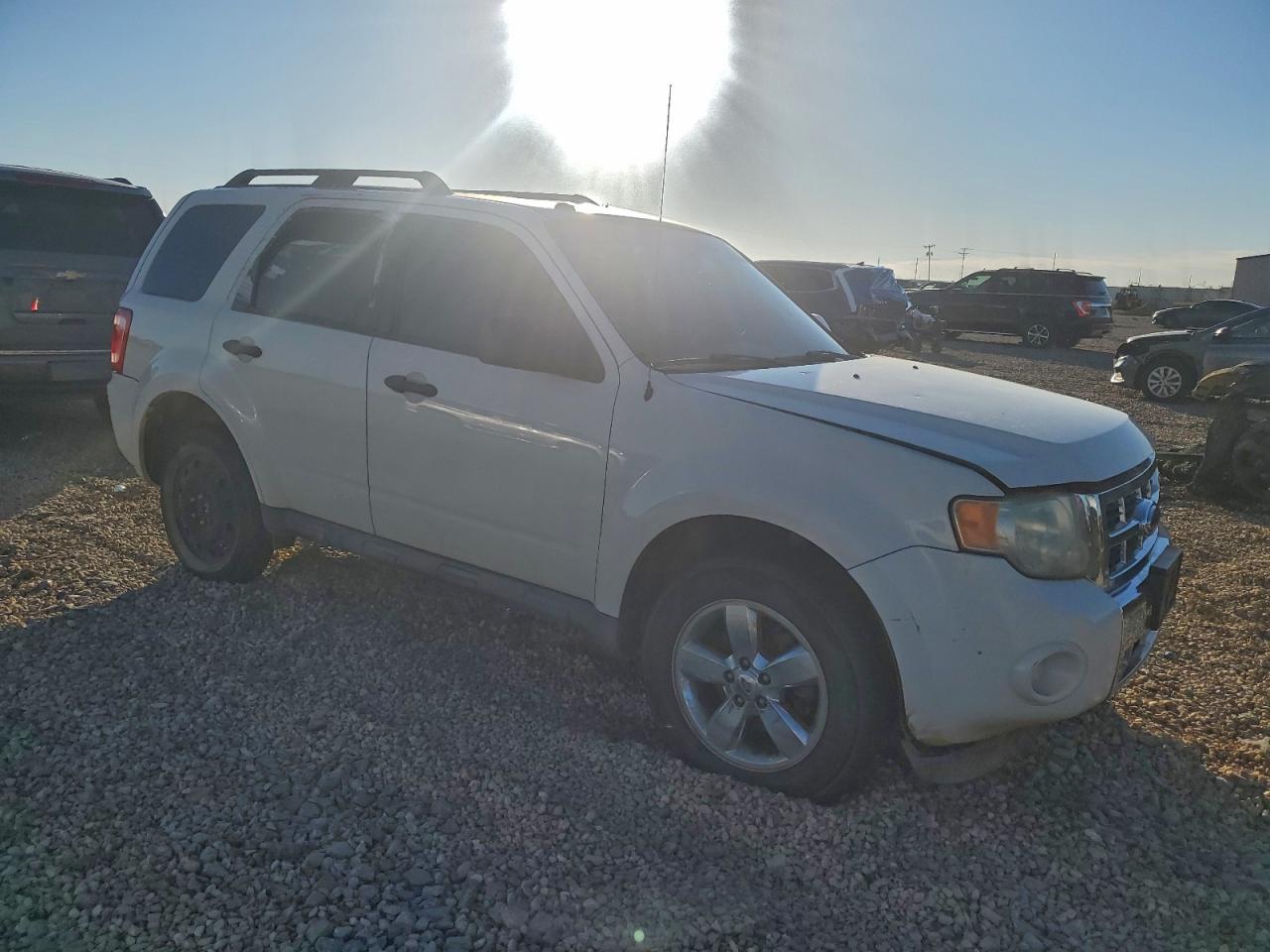 2010 FORD ESCAPE XLT photo 10