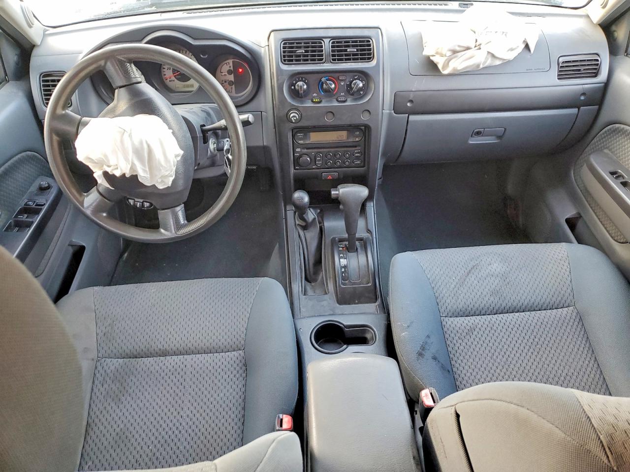 2004 NISSAN XTERRA XE photo 15
