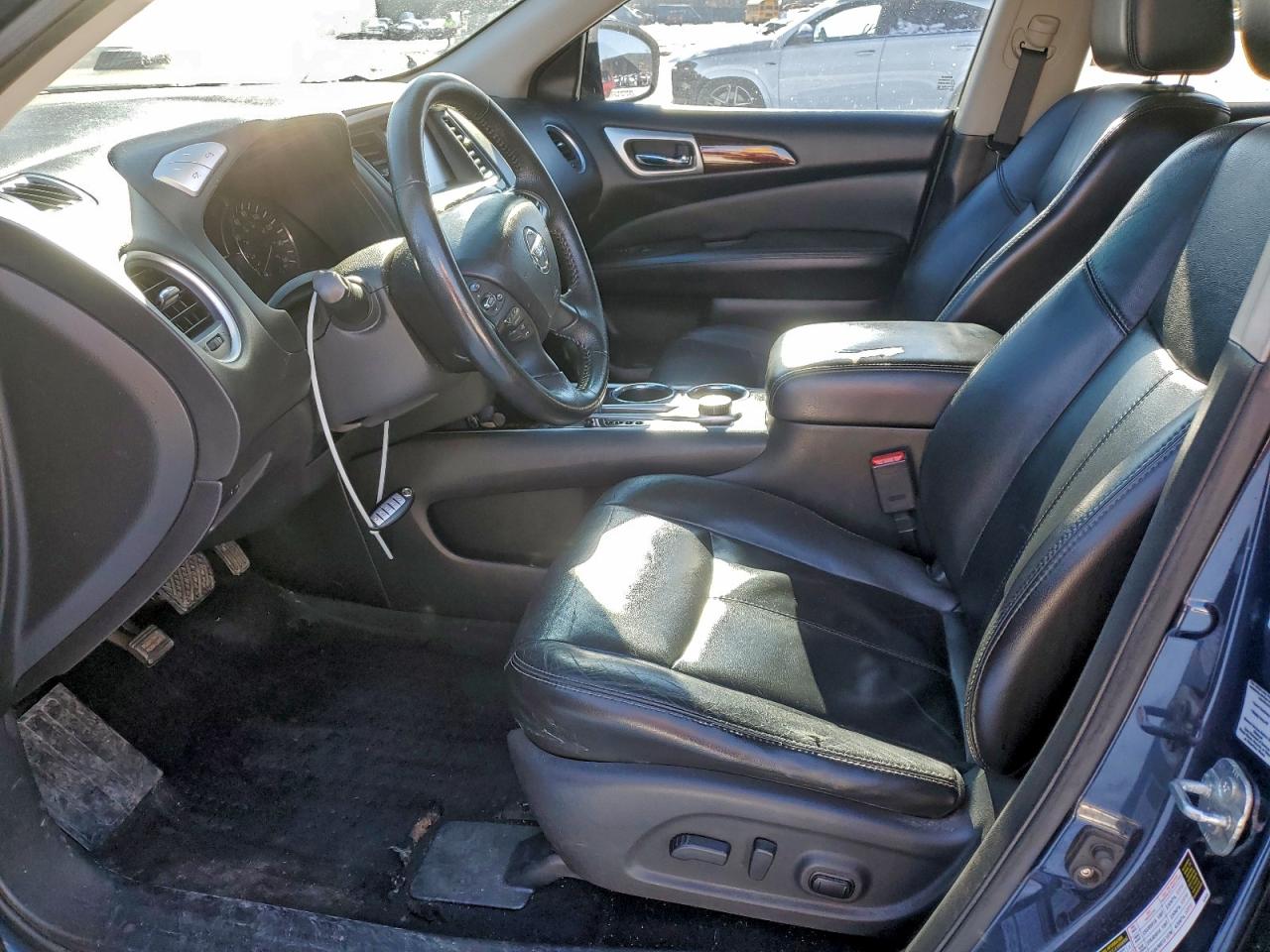 2013 NISSAN PATHFINDER S photo 13