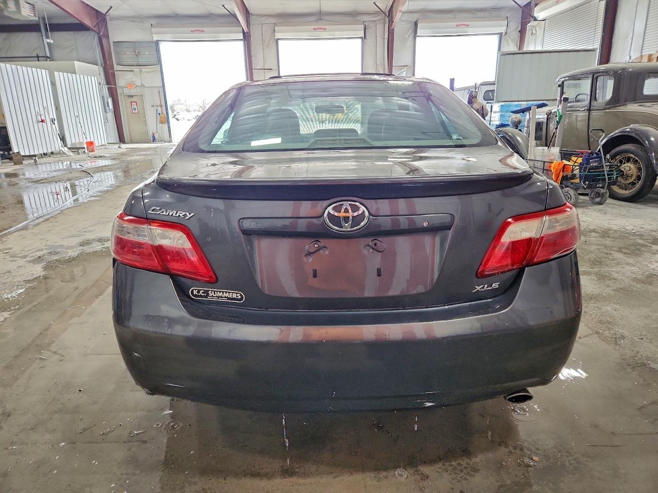 2009 TOYOTA CAMRY BASE photo 11