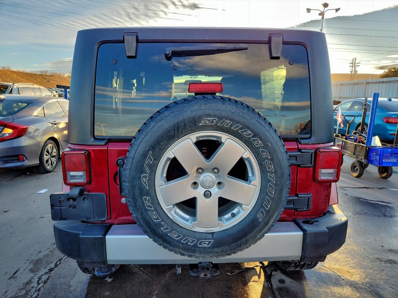 2011 JEEP WRANGLER SAHARA photo 6