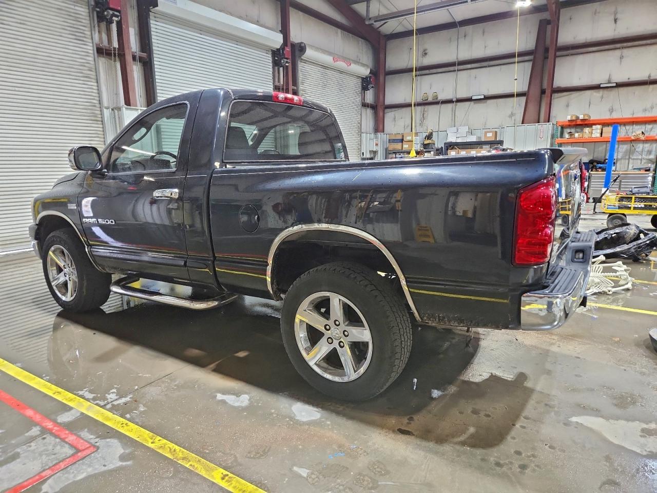 2007 DODGE RAM 1500 ST photo 2
