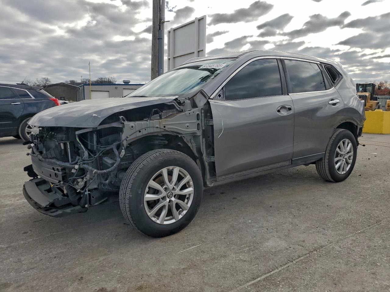 2017 NISSAN ROGUE