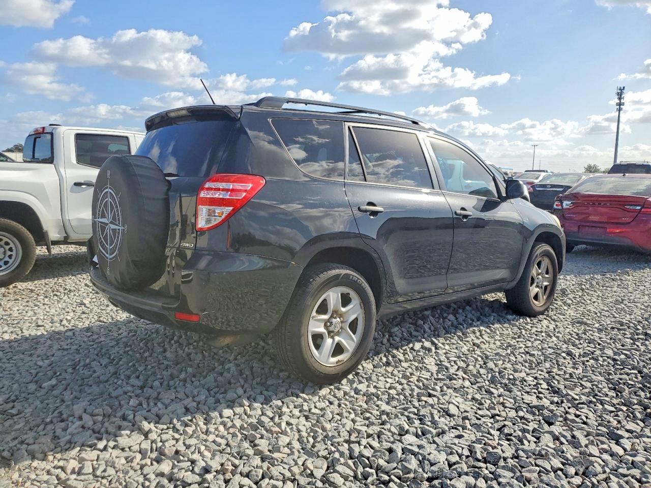 2011 TOYOTA RAV4 photo 7