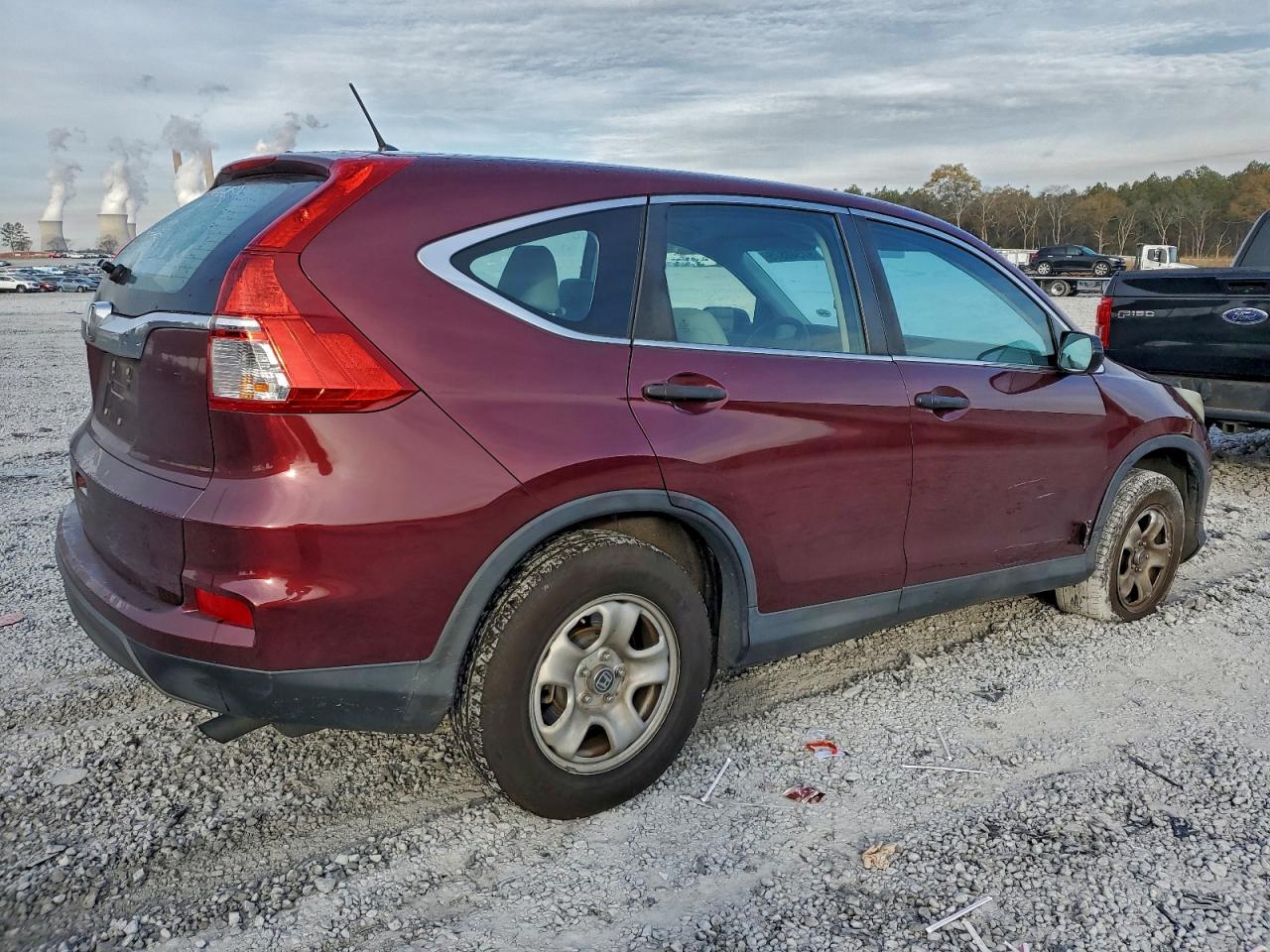 2015 HONDA CR-V LX photo 3