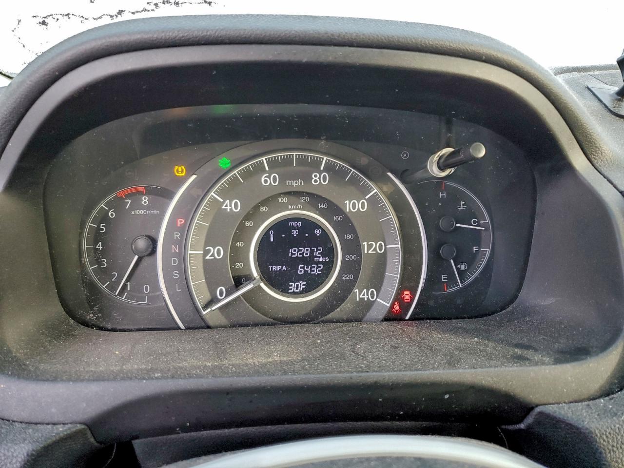 2015 HONDA CR-V LX photo 9