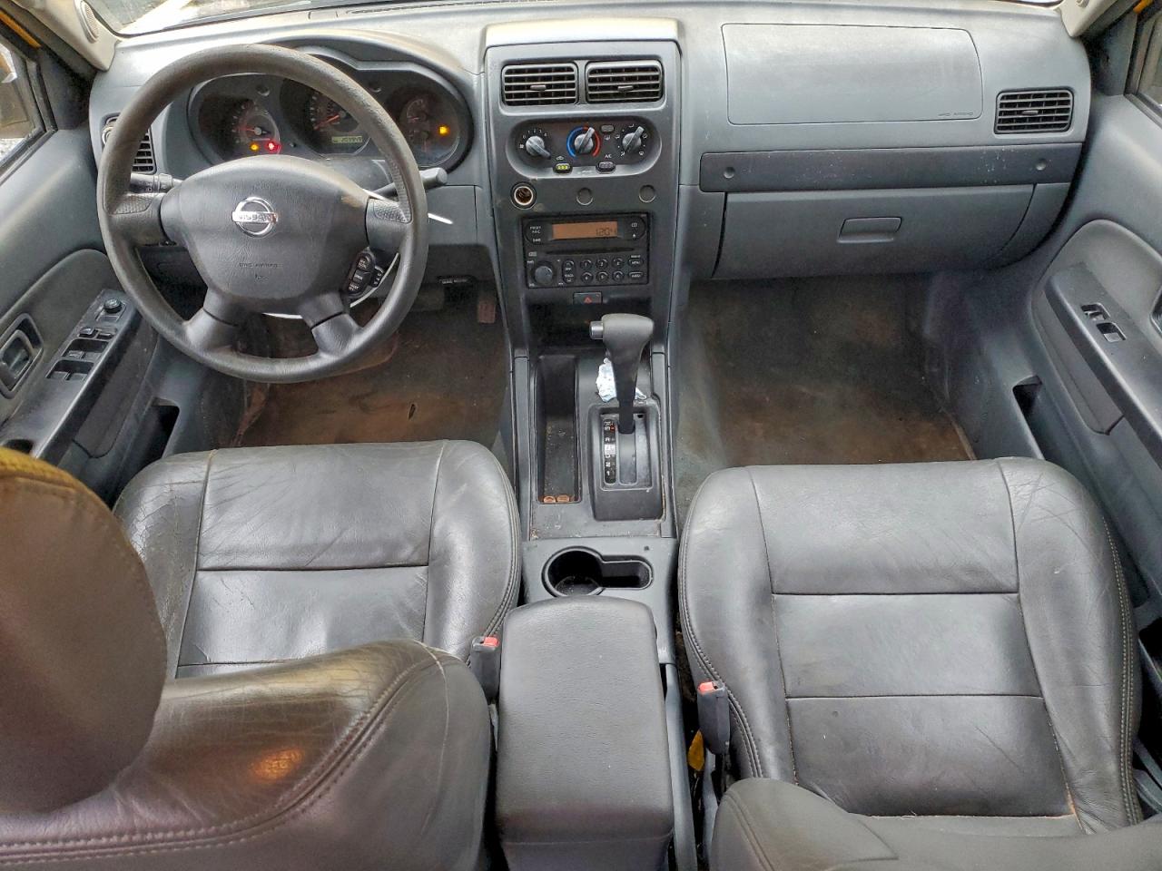 2002 NISSAN XTERRA XE photo 15