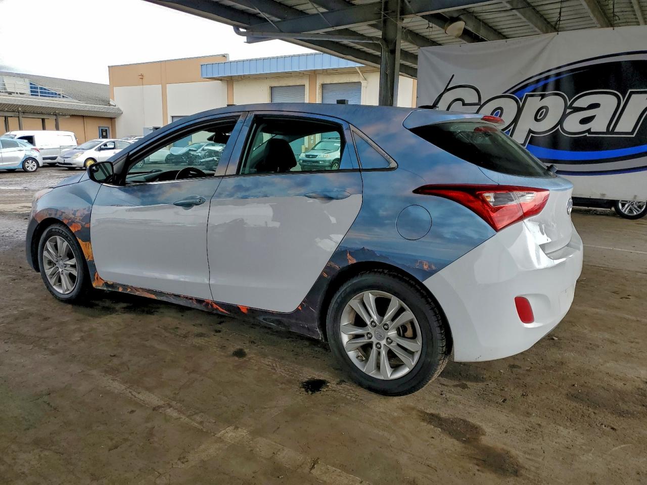 2017 HYUNDAI ELANTRA GT photo 2