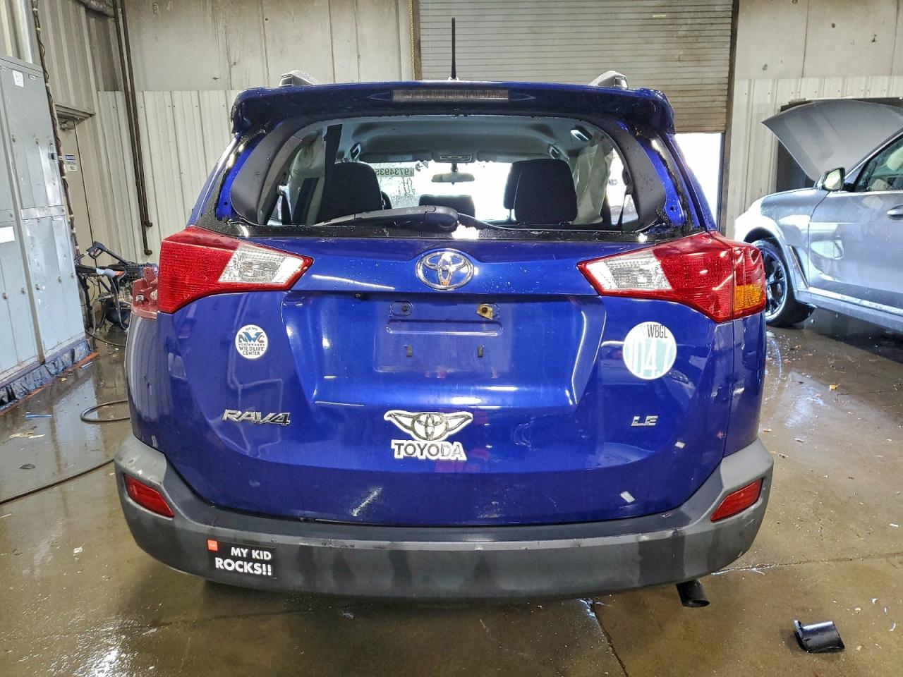 2015 TOYOTA RAV4 LE photo 11