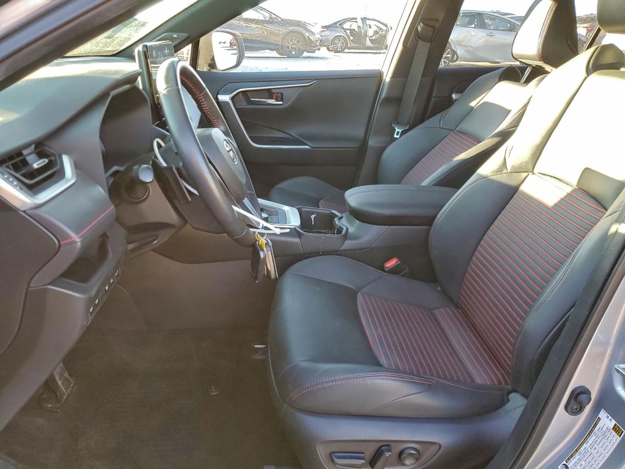 2023 TOYOTA RAV4 PRIME XSE photo 7
