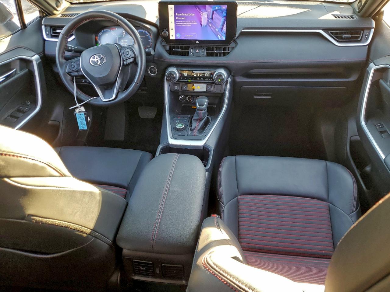 2023 TOYOTA RAV4 PRIME XSE photo 8