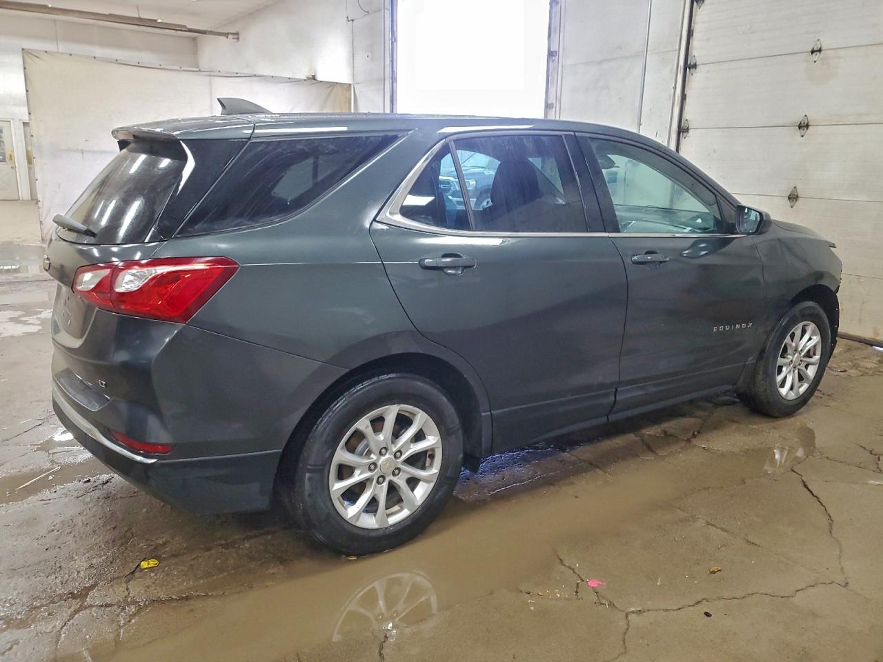 2020 CHEVROLET EQUINOX LT photo 3