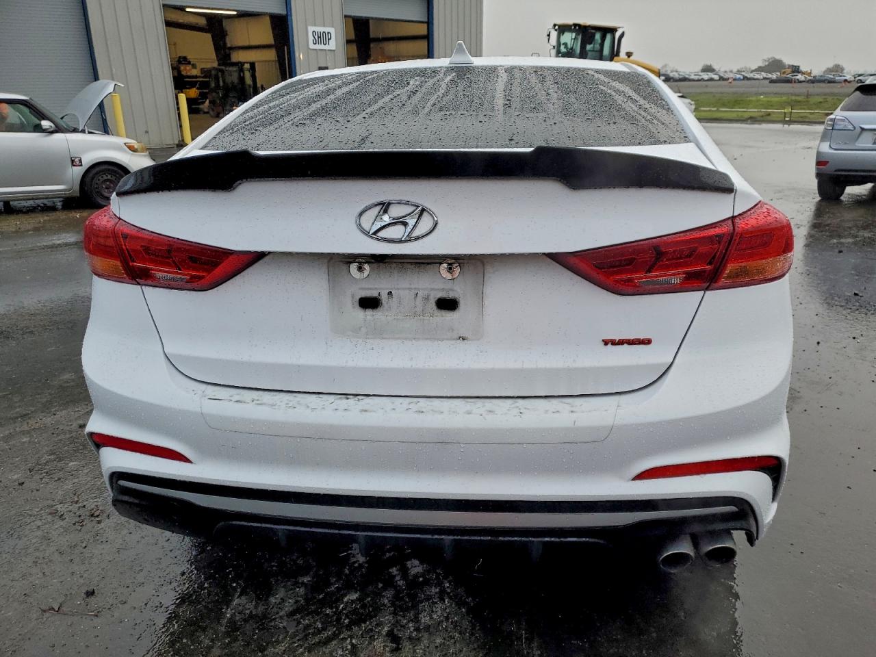 2018 HYUNDAI ELANTRA SPORT photo 6