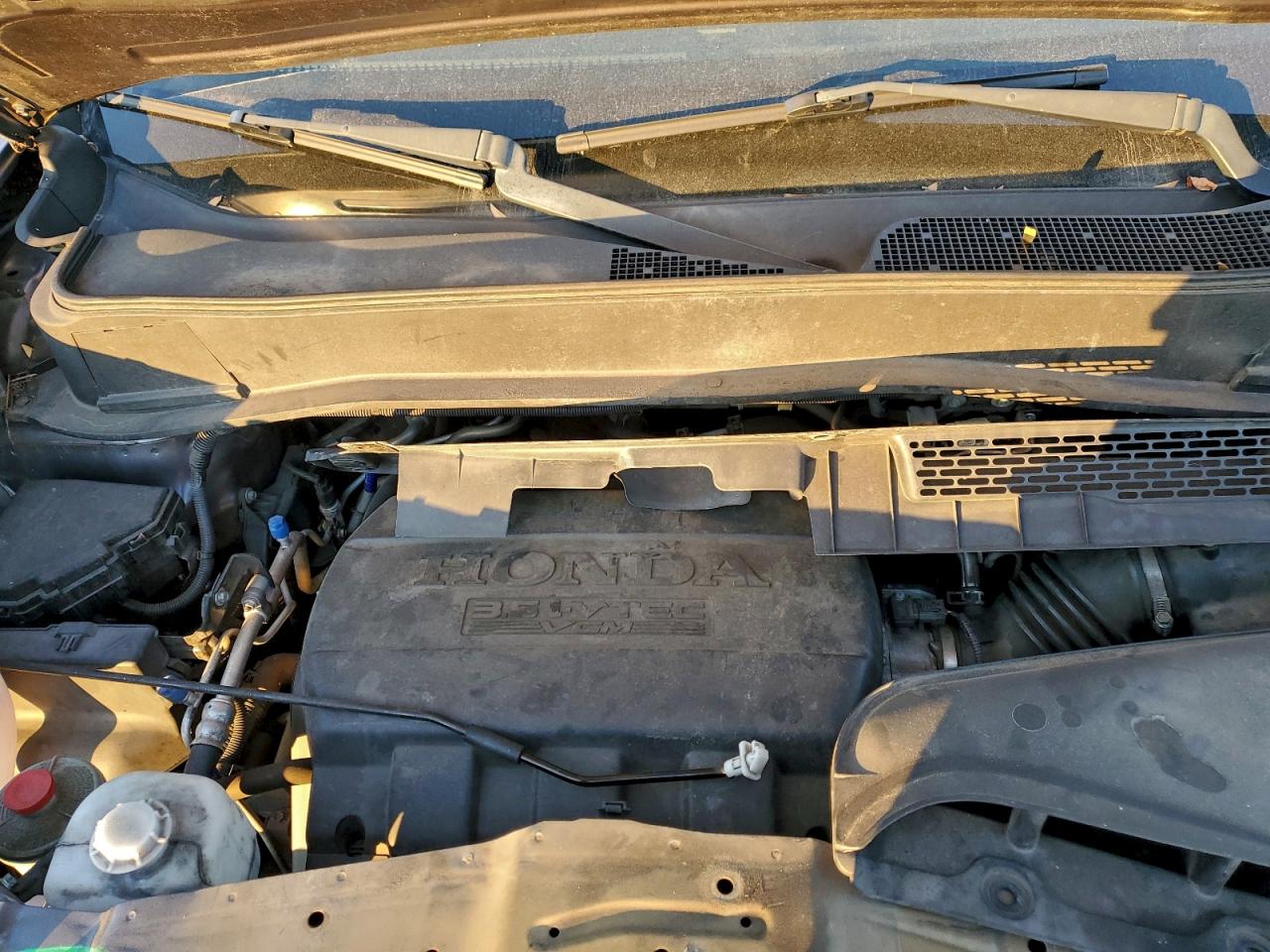2015 HONDA PILOT SE photo 12