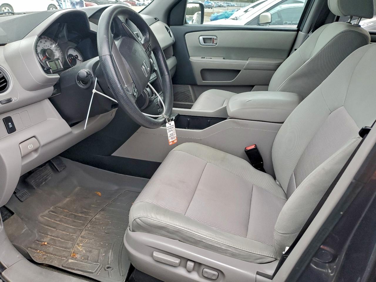 2015 HONDA PILOT SE photo 7
