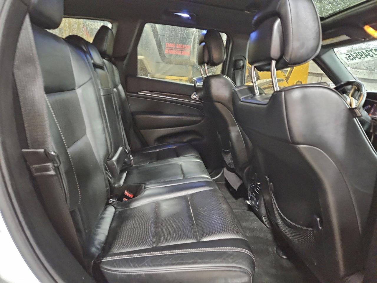 2014 JEEP GRAND CHEROKEE OVERLAND photo 11