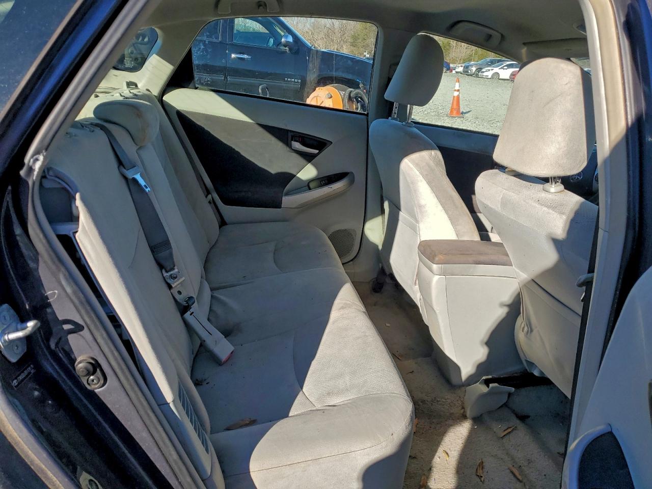 2011 TOYOTA PRIUS photo 10