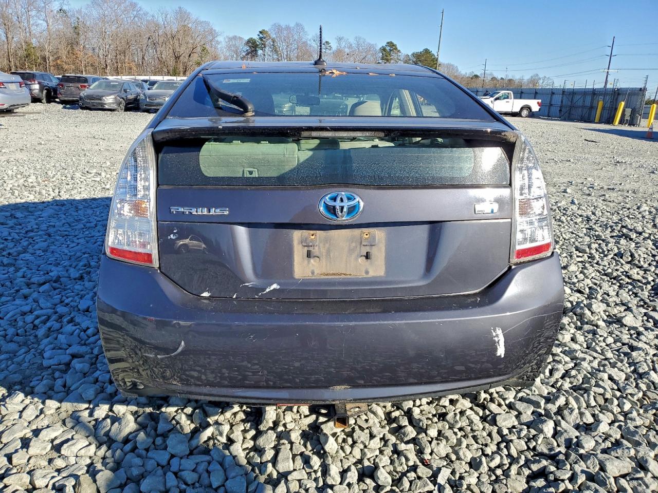 2011 TOYOTA PRIUS photo 6