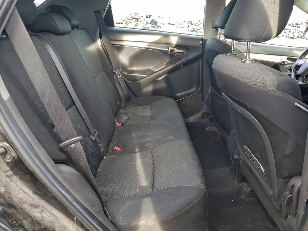 2010 TOYOTA COROLLA MATRIX S photo 10