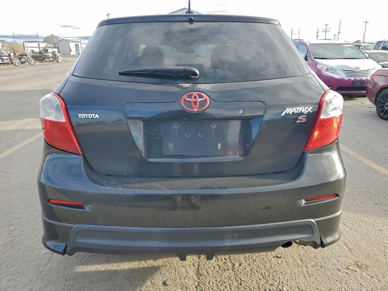 2010 TOYOTA COROLLA MATRIX S photo 6