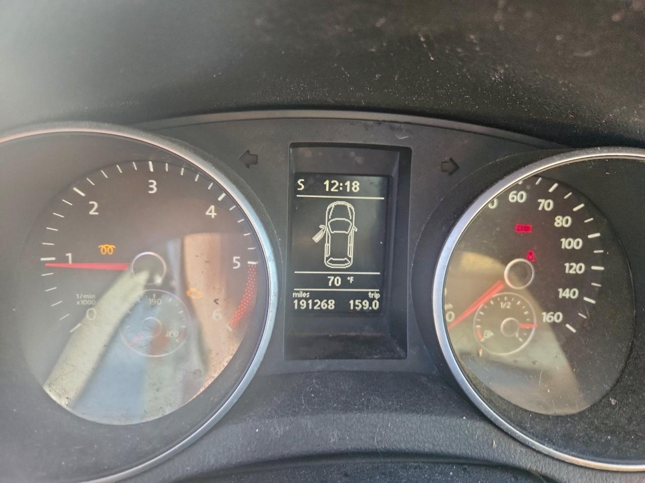 2011 VOLKSWAGEN JETTA TDI photo 9