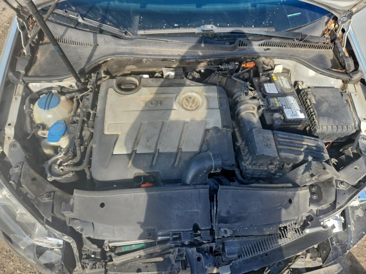 2011 VOLKSWAGEN JETTA TDI photo 12