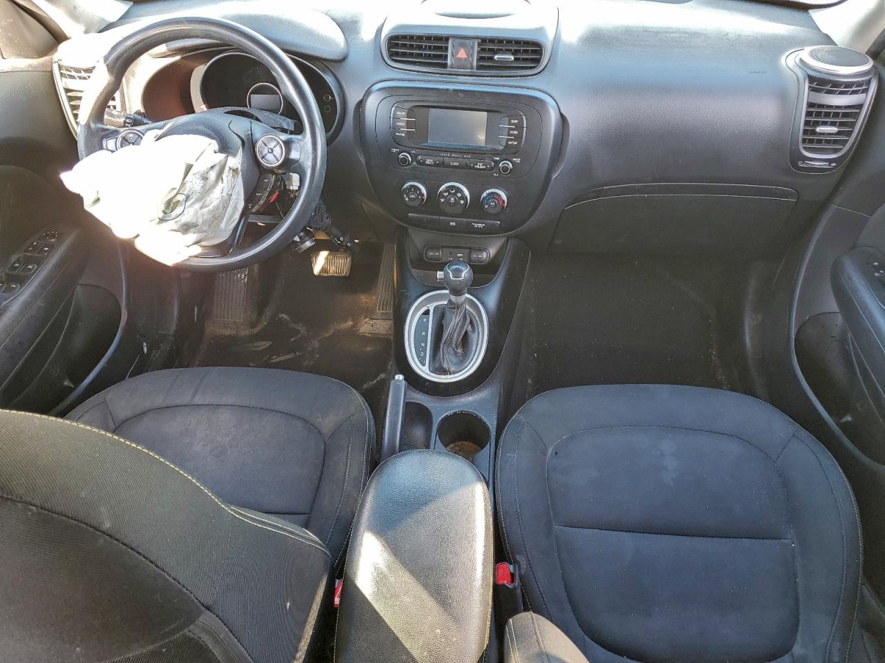 2016 KIA SOUL + photo 29