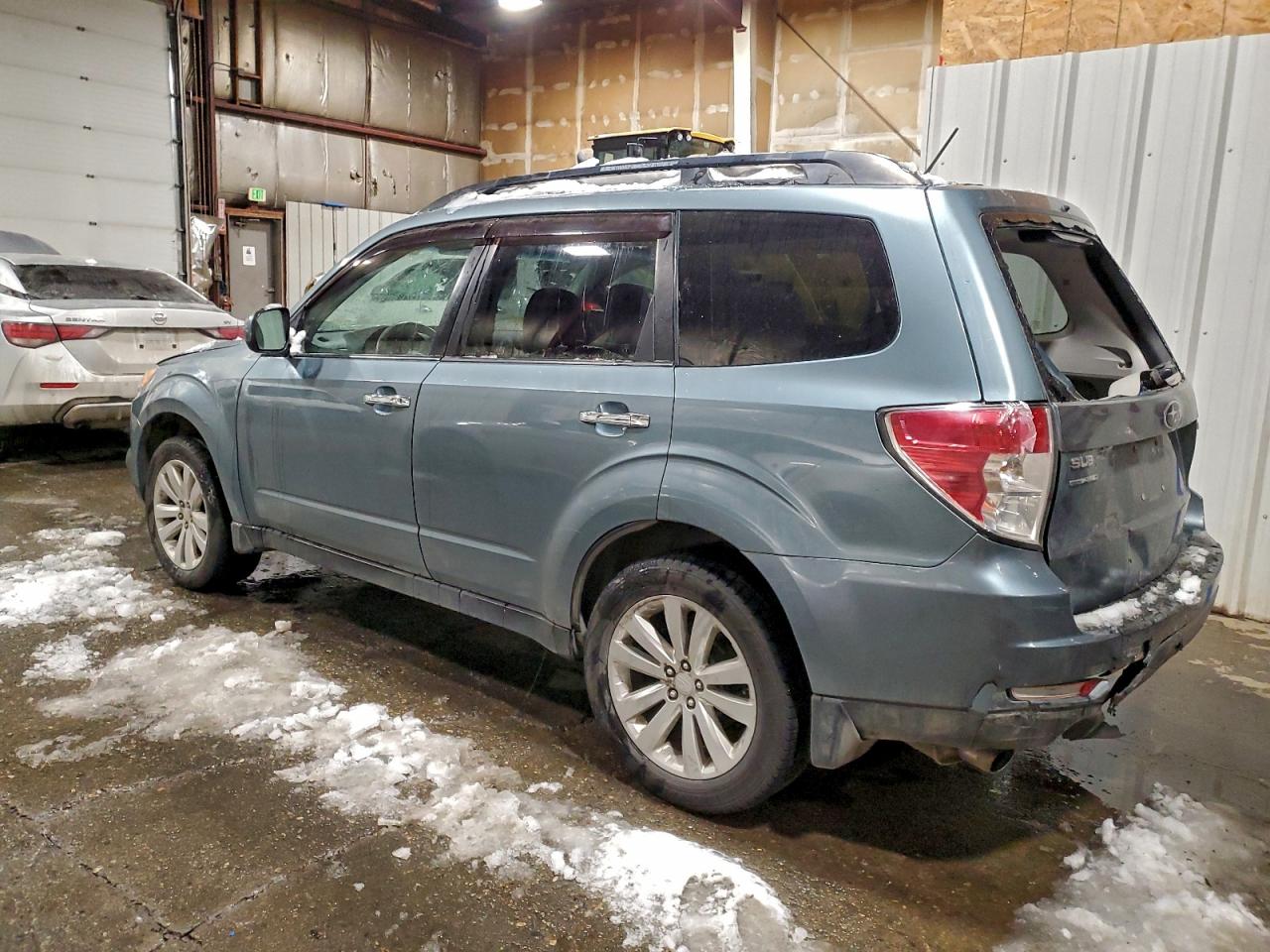 2011 SUBARU FORESTER LIMITED photo 3