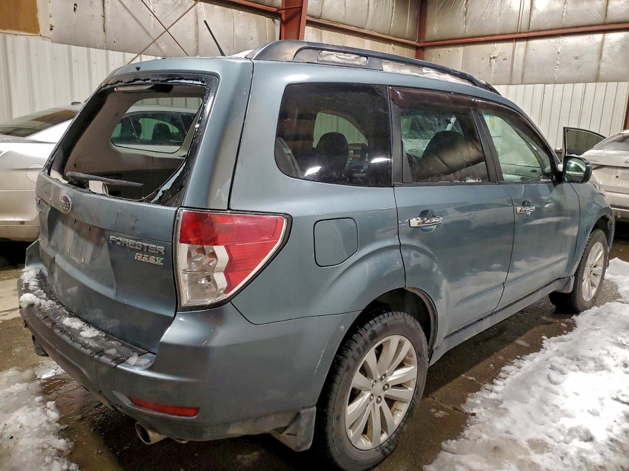 2011 SUBARU FORESTER LIMITED photo 5